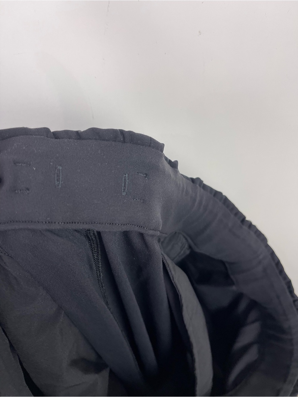 Lululemon Keep Moving Pants Women’s Size 12 High Rise 7/8 Casual Stretch Black - Picture 9 of 10